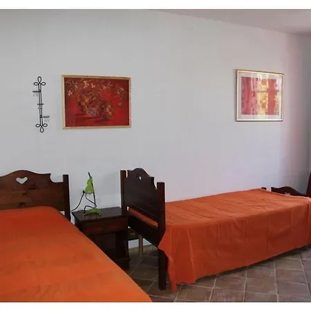 Cypressa Modern Retreat * Montefiore dellʼAso