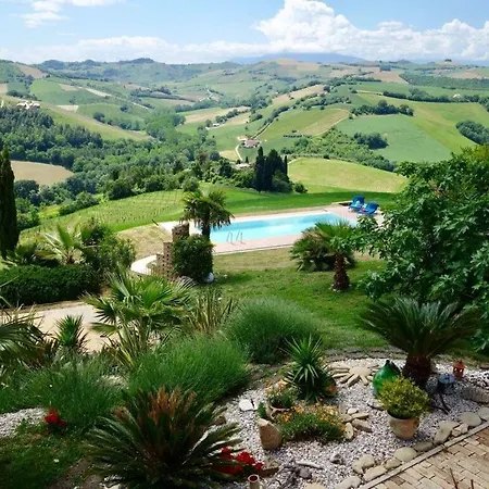 Ferienhaus Cypressa Modern Retreat Montefiore dellʼAso