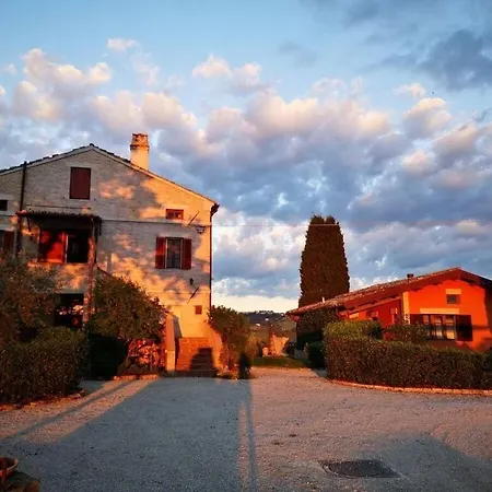 Cypressa Modern Retreat * Montefiore dellʼAso