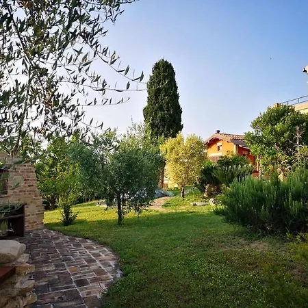 Cypressa Modern Retreat Ferienhaus